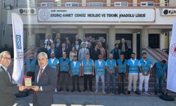 İzmir’de 16 okul yeni eğitim yılına hazırlandı! Sınıflar baştan aşağı yenilendi