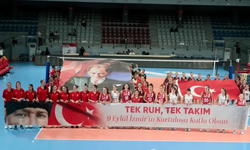 İzmir’de voleybol şöleni! Tek biletle iki maç izlenebilecek
