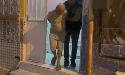 İzmir'de zehir tacirlerine baskın: 2 şüpheli yakalandı