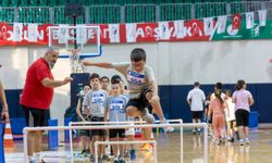 Karşıyaka’da Mahalle Olimpiyatları final yaptı: Ödüller sahiplerini buldu