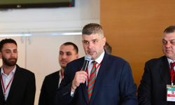 Karşıyaka’da Zafer Uysal dönemi başladı! Tusder’den “Teslim olmak yok” mesajı