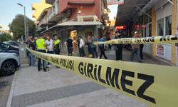 Kuyumcuda silahlı soygun girişimi! Şüpheli esnaf tarafından yakalandı