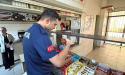 Menderes'te okul kantinleri tek tek denetledi