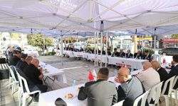 Menderes’te önce şehitler anıldı, ardından gazilerle buluşuldu