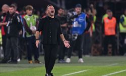 Trabzonspor maçında Okan Buruk şoku! Kırmızı kart gördü