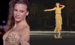 Serenay Sarıkaya Paris Moda Haftası’nda podyuma çıktı! Altın elbisesiyle göz kamaştırdı