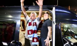 Thomas Reis Trabzon’a geldi! Havalimanında taraftar coşkusu