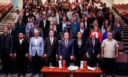 Türk Dil Kurumu Başkanı Osman Mert, DEÜ öğrencileriyle buluştu, Türkçe'nin tarihini anlattı