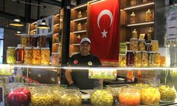 55 yıllık turşucudan lezzet sırrı! Kavanoza bunları koymadan kurmayın