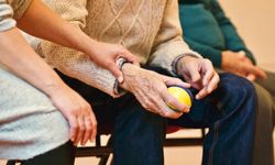 Uzmanı alzheimer belirtilerini tek tek açıkladı: Bu durumlarda vakit kaybetmeyin!