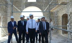 Eyyüp Kadir İnan yerinde inceledi! Tarihi Un Fabrikası kütüphaneye dönüşüyor