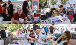 Okurlar  imza alanlarına akın etti! İzmir Kitap Fuarı’nda uzun kuyruklar oluştu