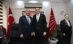 YENİ Parti kongresinde Karşıyaka krizi! Karşıyaka delegasyonu salonu terk etti