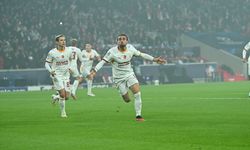 Galatasaray'dan Lille'e 4 gollü şov! Şampiyonlar Ligi'nde ilk galibiyet: Lille 2-4 Galatasaray