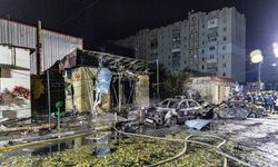 Rusya ateşkes açıklaması öncesinde Ukrayna’nın iki kentini vurdu!