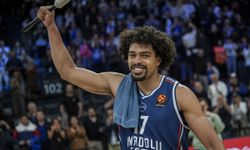 Anadolu Efes’ten lider Panathinaikos’a 15 sayılık darbe!
