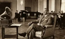 Atatürk’ün sevdiği şarkılar İzmir’de yankılanacak! Tetra Maestro’dan müzikal saygı duruşu