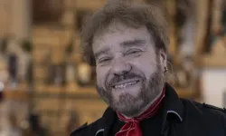Attila Atasoy kimdir? Kaç yaşında, nereli? İşte 53 yıllık sanat kariyeri...