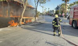 Bodrum'da korkutan yangın! Alevler iş yerinin ön cephesini sardı