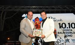 Balıkesir’de iki günlük festival sona erdi! Sevilen sanatçılar sahne aldı