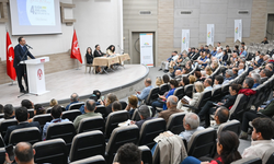 Bornova Kent Konseyi’nde Başkan Mengüş güven tazeledi