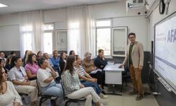 Bornova’da öğretmenlere afet eğitimi verildi: Hedef binlerce öğrenciye ulaşmak