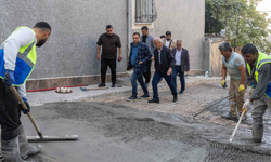 Bornova’da yol mesaisi! Serintepe’de tüm sokaklar yenilenecek