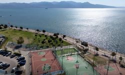 Ne AVM ne pahalı kafe! Yaz bitti ama sahil keyfi bitmedi: İzmir’de vapurla gidilen manzaranın giriş bileti yok