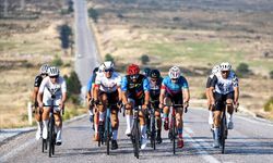Çeşme’de 10’uncu Gran Fondo heyecanı: 809 sporcu pedal çevirdi