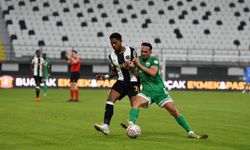 Ege derbisinde 7 gollü düello! Manisa FK 3 gole rağmen dönemedi