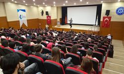 Ege Üniversitesi'nde İletişim Fakültesi öğrencilerine staj müjdesi: Nisan ayında fuar düzenlenecek