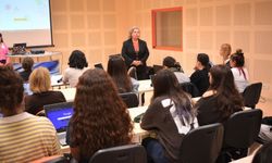 Ege Üniversitesi'nde yapay zeka destekli DataBeeg platformu tanıtıldı