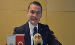 Yapay zeka iş dünyasını değiştiriyor! İzmir İçin 6 temel politika önerisi
