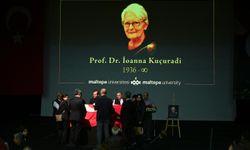 Felsefe dünyasının duayen ismi Prof. Dr. İoanna Kuçuradi'ye son veda! Meslektaşları ve öğrencileri yalnız bırakmadı