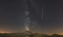 Gökyüzünde şölen var: Bu gece gökyüzüne bakın! Orionid meteor yağmuru saat kaçta izlenmeli?