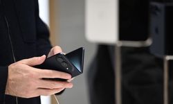 iPhone Duo ekranı neden çatlıyor? iFixit iki olasılığı gündeme getirdi