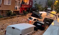 İstanbul’daki sel felaketinde can kaybı 5’e yükseldi: Kayıp iki kişi aranıyor