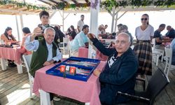 İzmir iş dünyası aile kahvaltısında buluştu: Tavla turnuvasından EÇEV’e destek