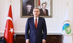 İzmir Valisi Elban’dan 29 Ekim mesajı: “Yaşasın Cumhuriyet!”