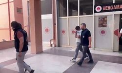 İzmir’de şüpheli motosiklete polis müdahalesi: İki kişi tutuklandı