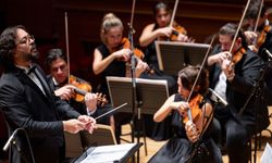 İzmir’de Türkiye-Portekiz dostluğu ezgilerle yankılandı