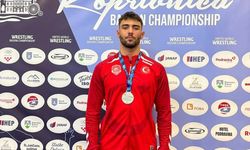 İzmirli Güreşçi Balkan Şampiyonası’ndan madalya ile döndü! Muhammed Emin Uyumaz kimdir?