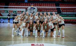 Karşıyaka'nın rakibi VakıfBank! Maçın başlama saati belli oldu