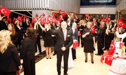 Kemalpaşa’da Cumhuriyet resepsiyonu: İş dünyası ve kamu temsilcileri bir araya geldi