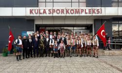 Kula'da Cumhuriyet'in 103. yılı coşkuyla kutlandı