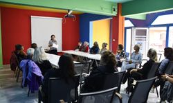 Kuşadası’nda ideal kilo ve obezite için eğitim düzenlendi