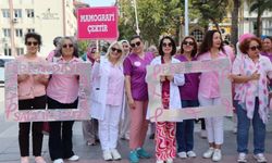 Manisa'da pembe kurdeleli yürüyüş! Erken teşise dikkat çekildi