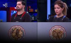 25 Ekim Pazar MasterChef’te potaya kim gitti? Ayşe ve Emre karşı karşıya geldi: Kim elendi?