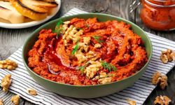 Ekmek banmaya doyamayacaksınız! Tam kıvamında muhammara tarifi