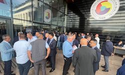 Seçim öncesi ortalık karıştı! Nazilli Ticaret Odası'nda gergin anlar: Güvenlik uygulamasına tepki gösterdiler